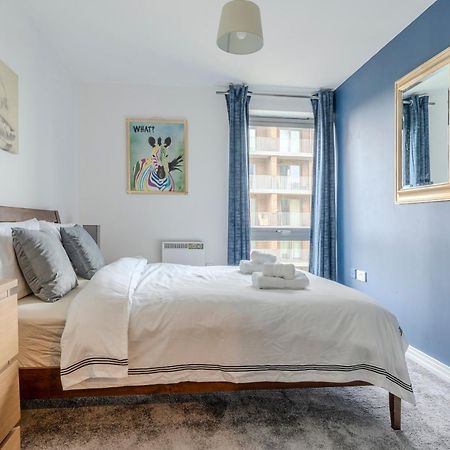 Entire Flat In Ealing Lejlighed London Eksteriør billede