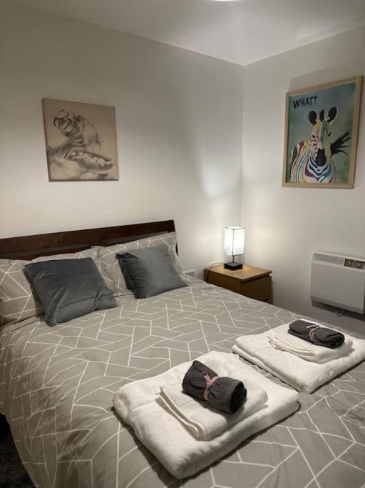 Entire Flat In Ealing Lejlighed London Eksteriør billede