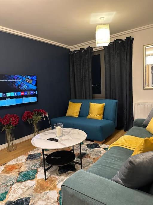 Entire Flat In Ealing Lejlighed London Eksteriør billede